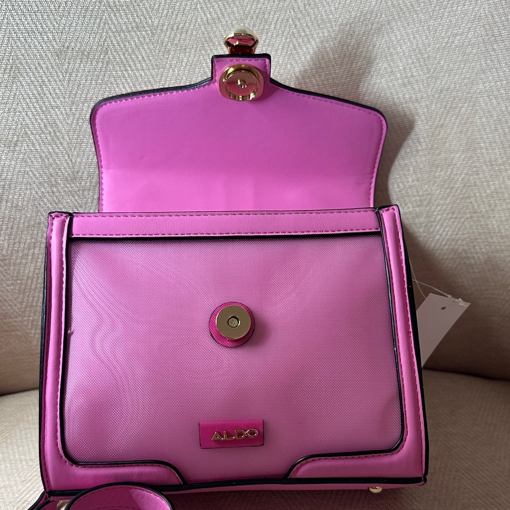 Aldo Fuchsia Satchel Bag With Gold Chain detail and lion head - Picture 9 of 9